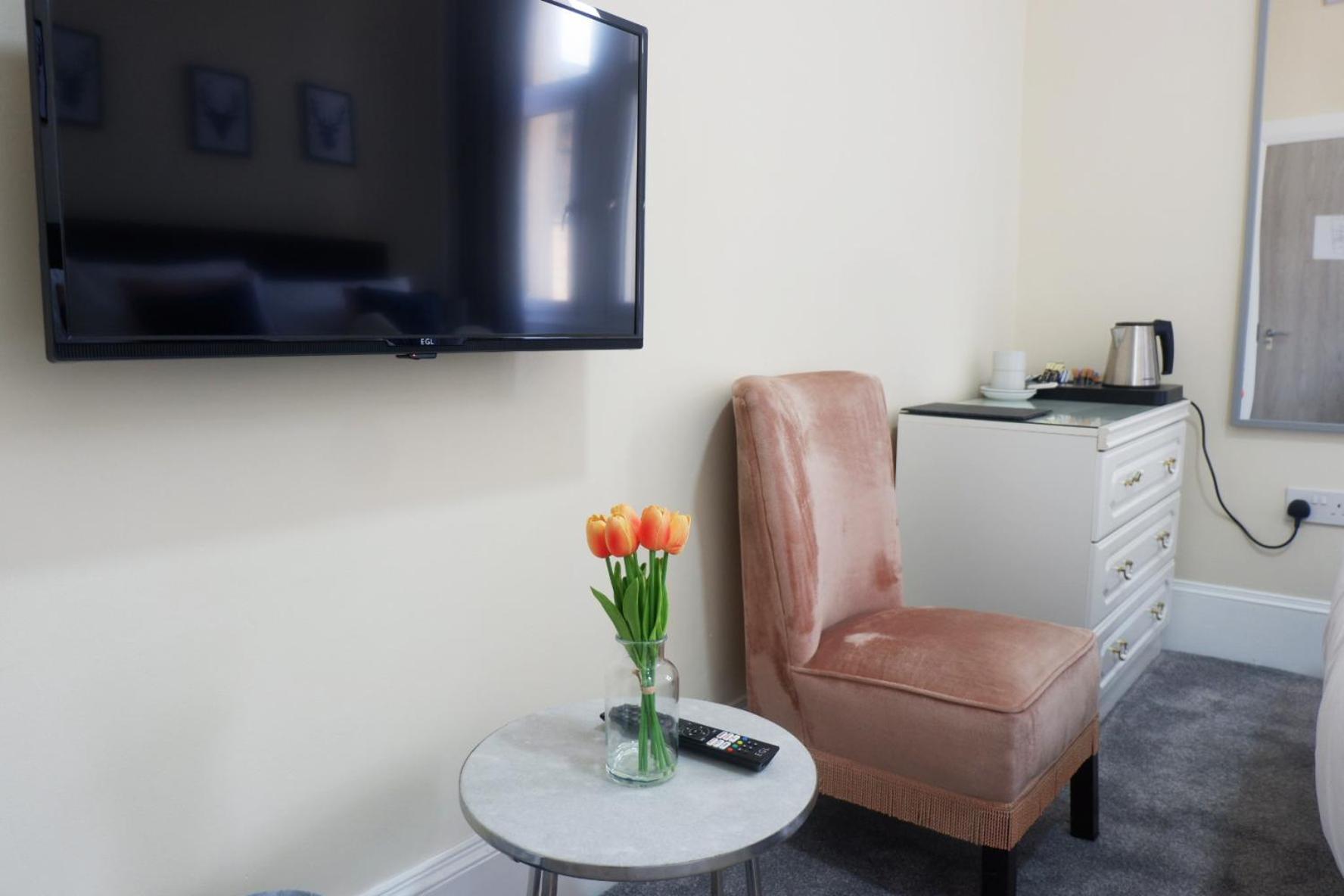 ホテル Jacobite House インヴァネス 部屋 写真
