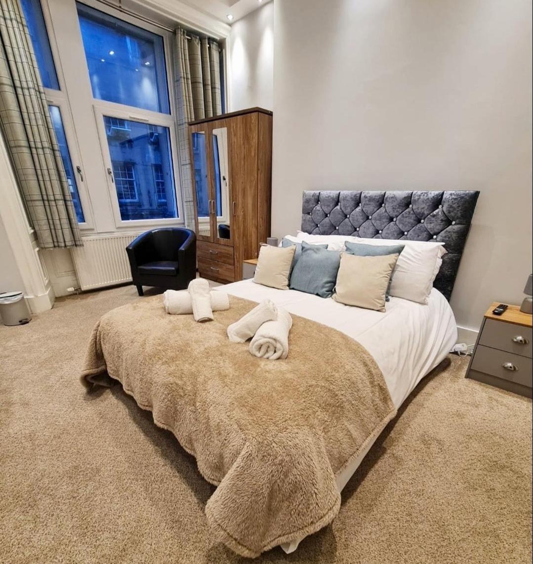 ホテル Jacobite House インヴァネス 部屋 写真