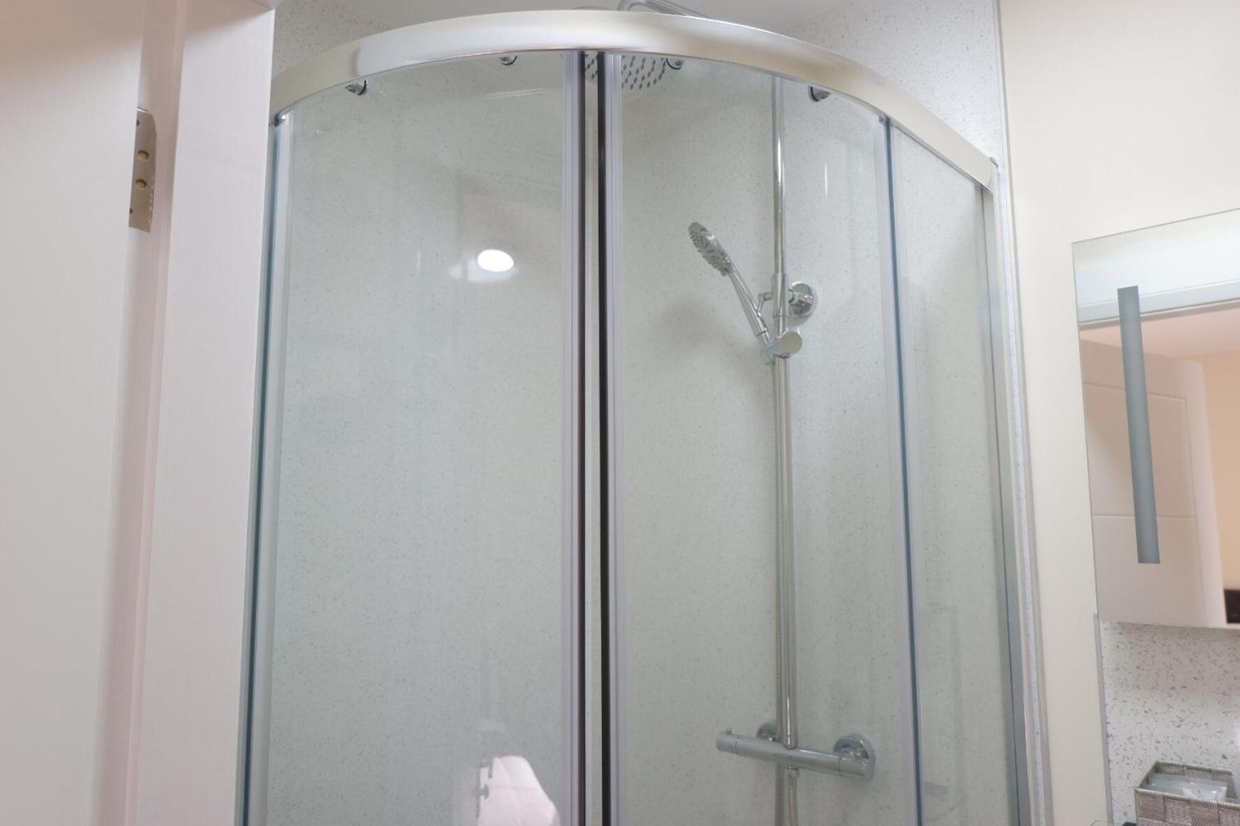 ホテル Jacobite House インヴァネス エクステリア 写真